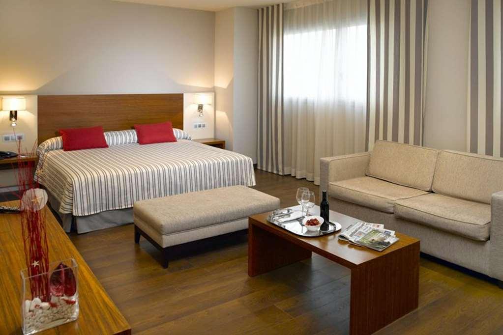 Sercotel Ciutat De Montcada Room photo